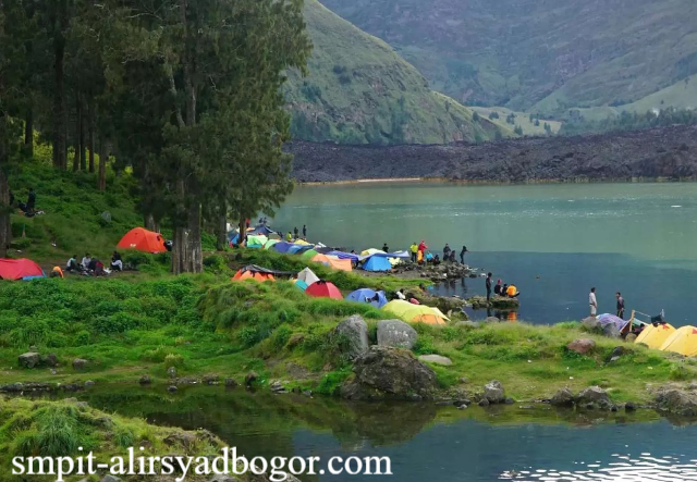 Menikamti 5 Objek Wisata Gunung Rinjani Pulau Lombok